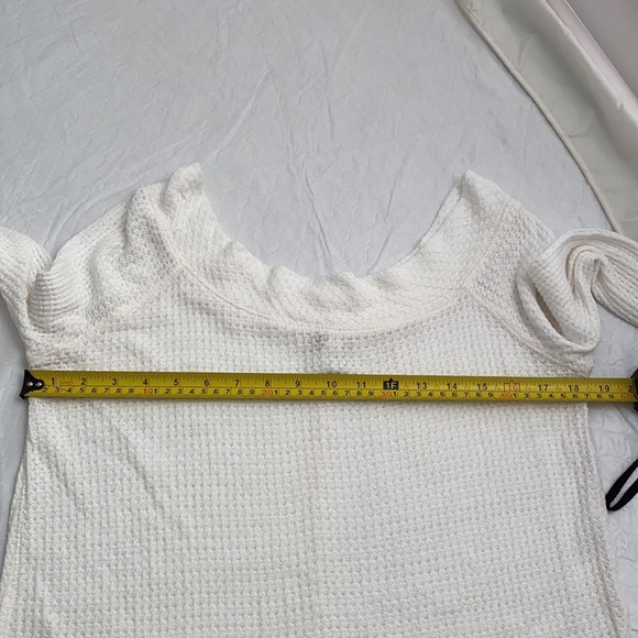 Free People Kate white waffle knit boho off the shoulder tunic top L - Picture 7 of 9